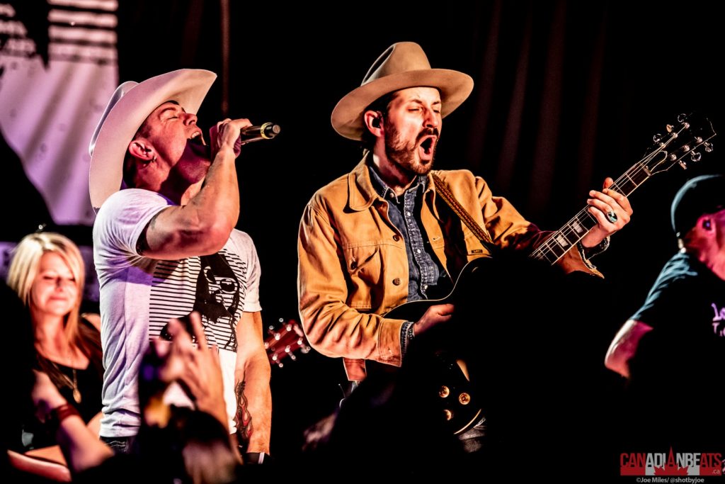 IN PHOTOS - Aaron Pritchett with Kira Isabella and David James in ...