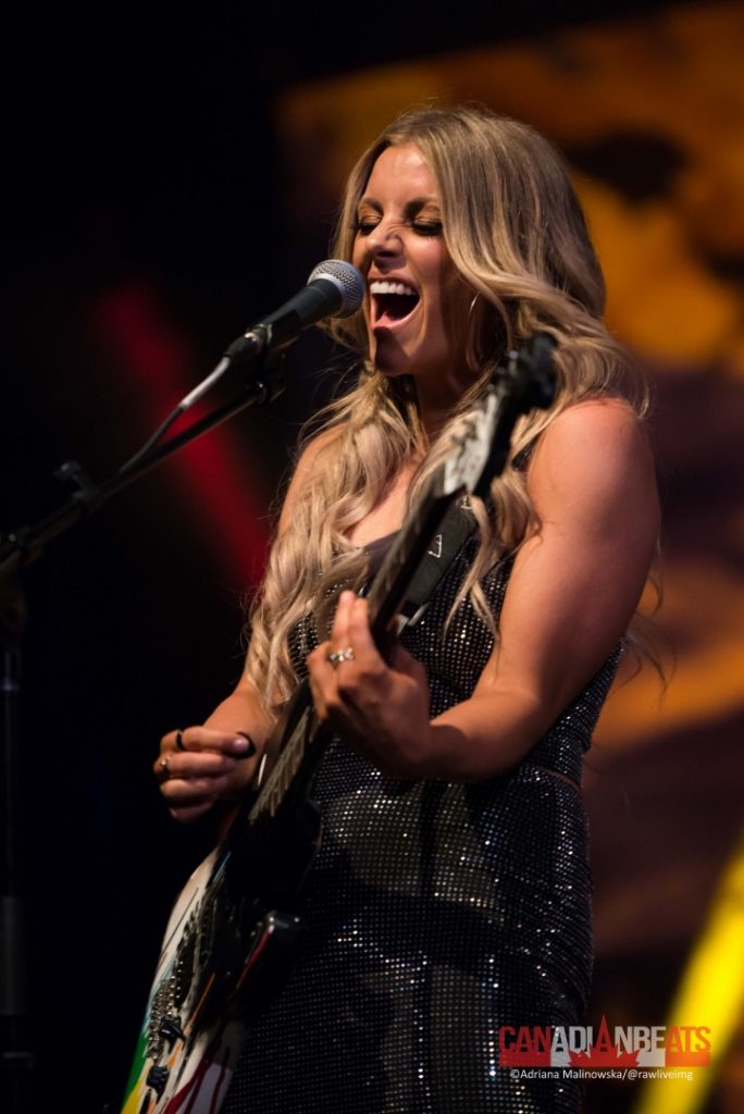 Lindsay ell sexy