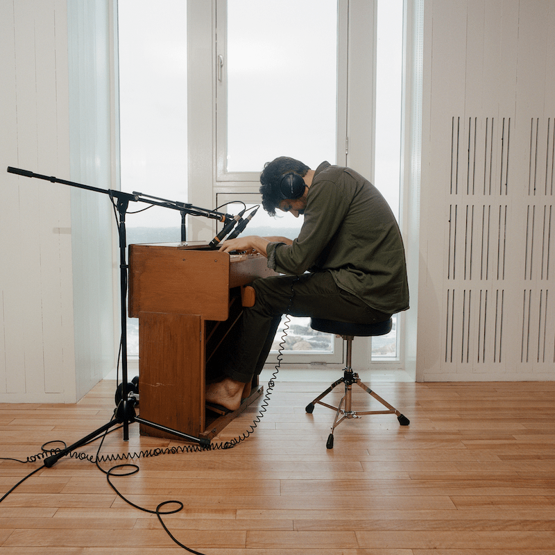 Tim Baker unveils new EP, Along The Mountain Road (Interview)