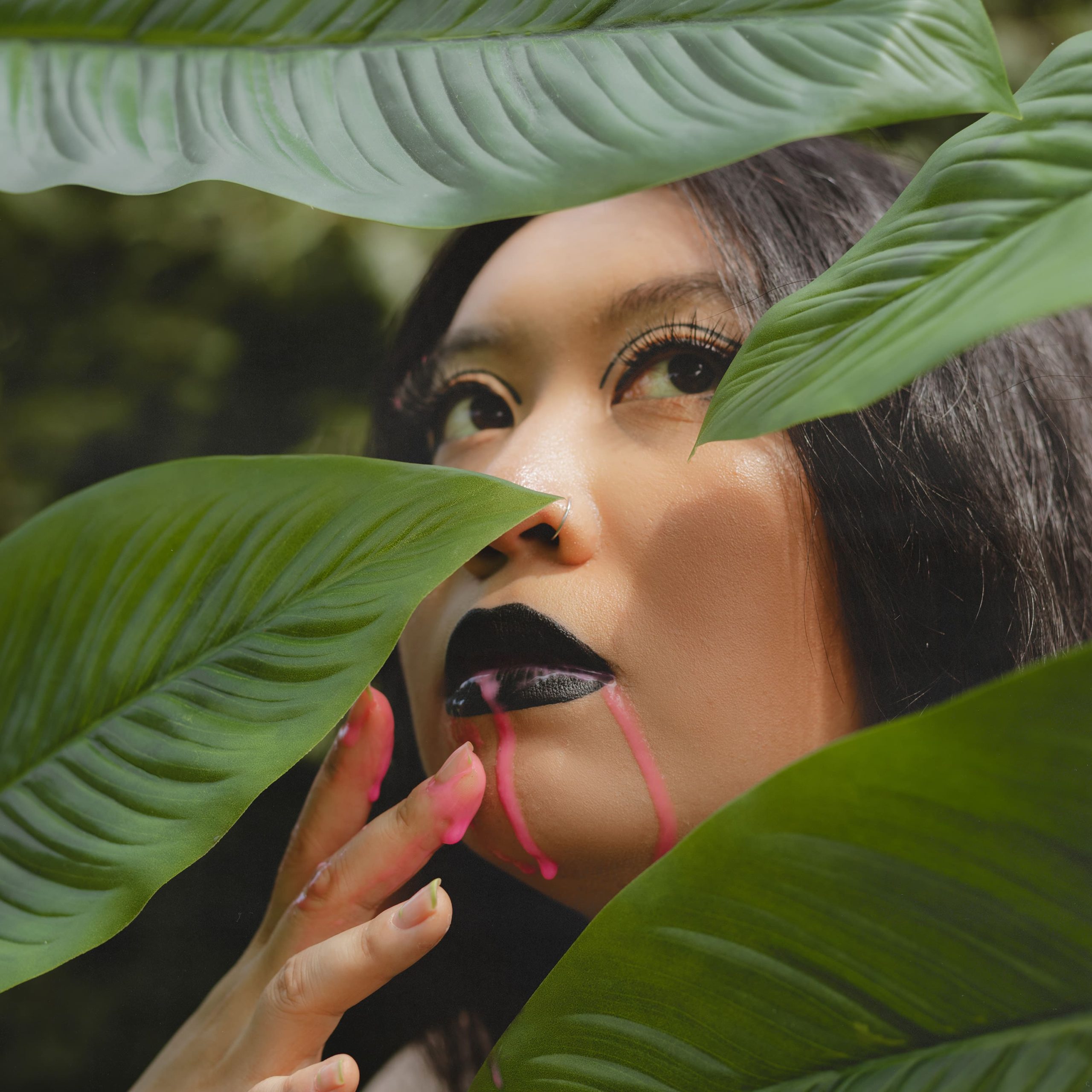 Vicki Lovelee shares new single, “Hunter” (Interview)