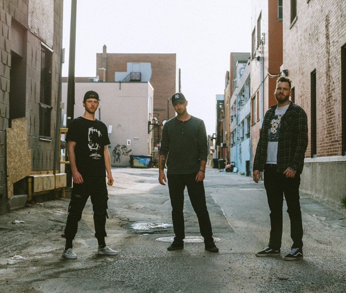 A CHAT WITH GUSSAPOLOOZA AWARD RECIPIENTS – FORTUNATE LOSERS (INTERVIEW)