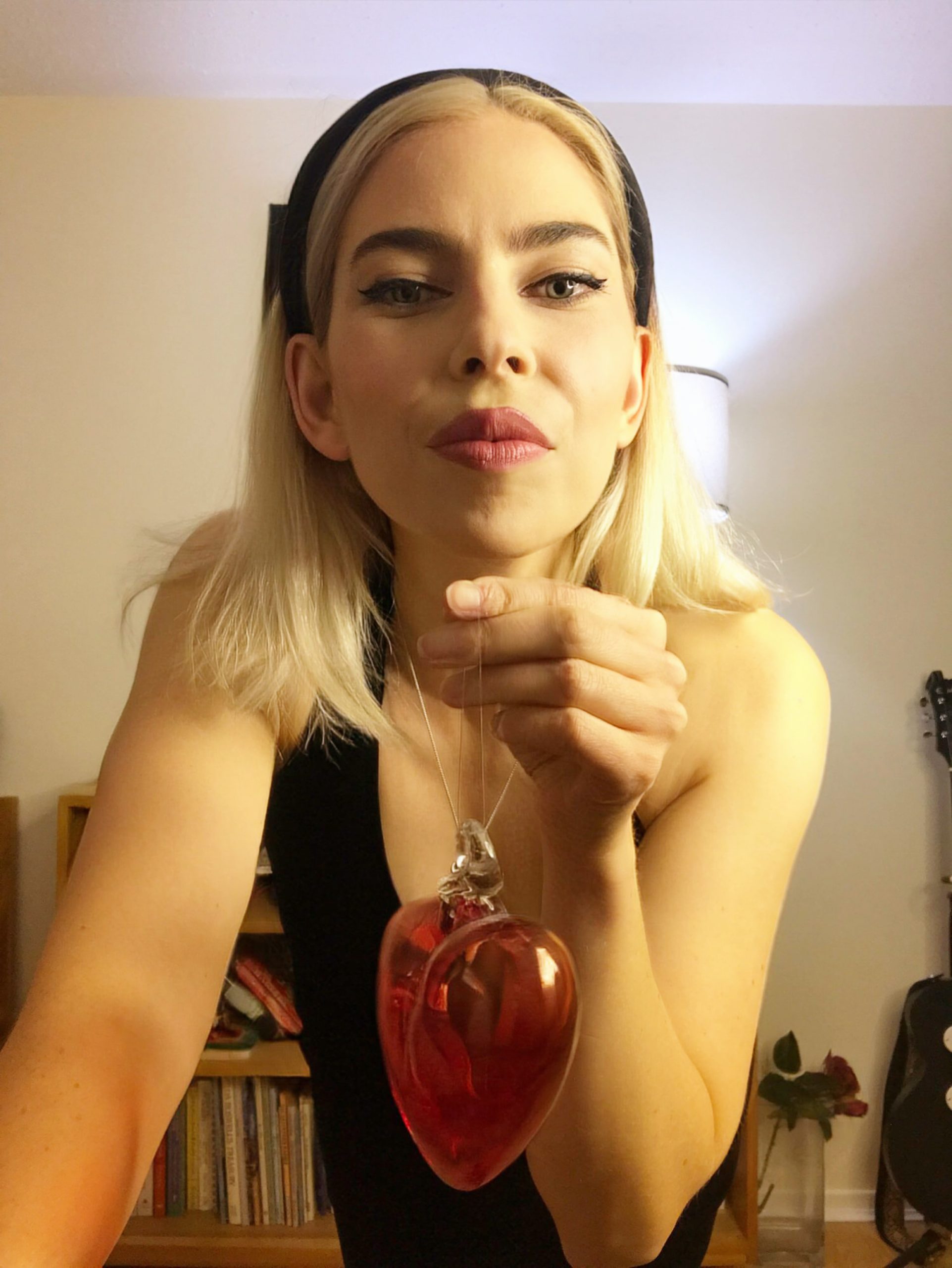 leMeow – Five Questions With