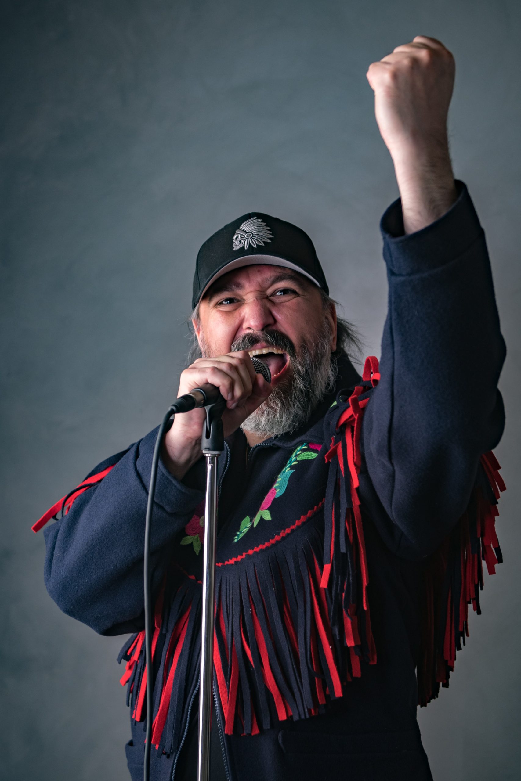 Midnight Sparrows share “Born In The City”