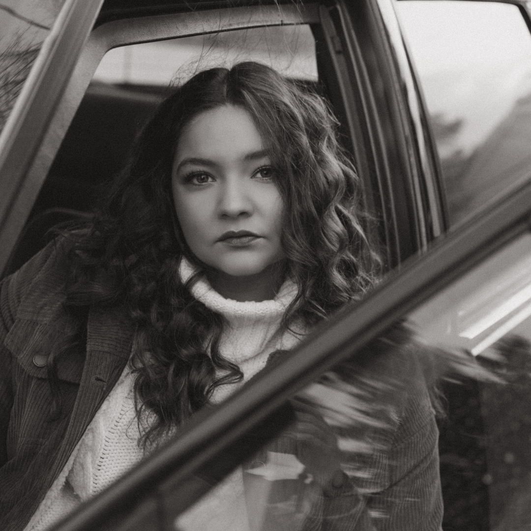 Olivia Mae Graham shares new single, “I Can’t Move” (Interview)