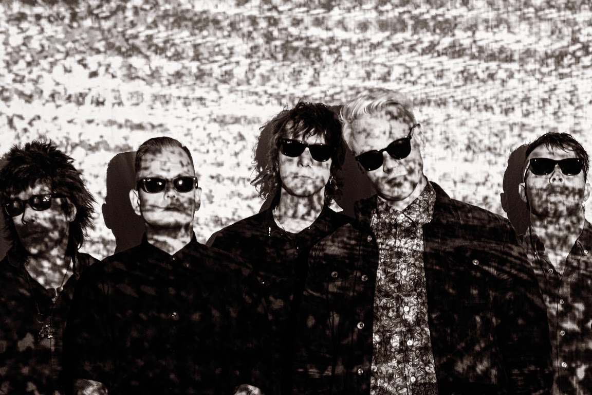 ZOOMIES – SPECTRES share new album, Presence