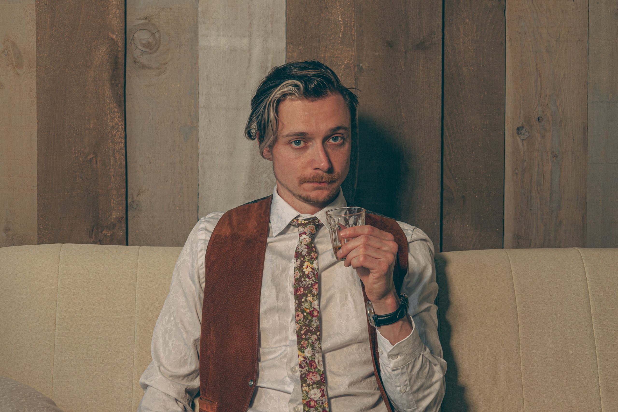 COUNTDOWN TO CANADIAN FOLK MUSIC AWARDS – INTERVIEW WITH YOUNGTREE & THE BLOOMS