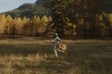 VANCOUVER FOLK MUSICIAN ETIENNE SIEW SHARES NEW SINGLE 'CHASING DREAMS'