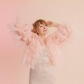 JILL BARBER UNVEILS “DE TEMPS EN TEMPS” ENCORE! OUT JUNE 14th, THE FOLLOW-UP TO HER BEST-SELLING FRANCOPHONE LP CHANSONS