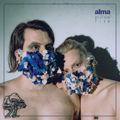 Pillow Fite releases new single “Alma” …alt-pop duo embraces the joys of cozy confinement