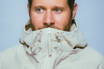 DAN MANGAN ANNOUNCES BEING ELSEWHERE MIX CD, SHARES NEW SINGLE / VIDEO DAN MANGAN TO RELEASE BEING ELSEWHERE MIX CD, A COLLECTION OF REIMAGINE TRACKS AND FAN FAVOURITES FOLLOWING ACCLAIMED ALBUM, BEING SOMEWHERE, OUT AUGUST 30 2024 SOLO TOUR DATES BEGIN THIS FALL