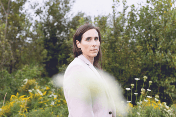 ROSE COUSINS SHARES ANOTHER NEW SINGLE, “BORROWED LIGHT” ACCLAIMED SINGER/SONGWRITER ROSE COUSINS SIGNS TO NETTWERK, FOLLOWS UP FIRST SINGLE, “FORGET ME NOT”, WITH “BORROWED LIGHT”