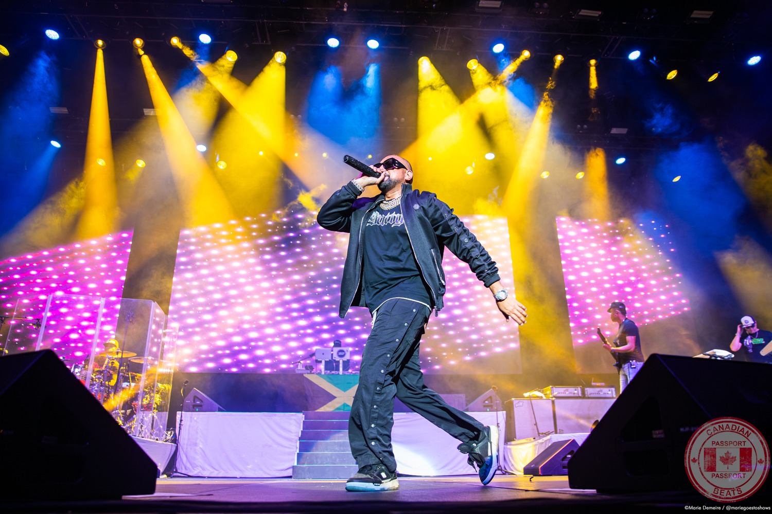 Sean Paul in Laval, QC – IN PHOTOS