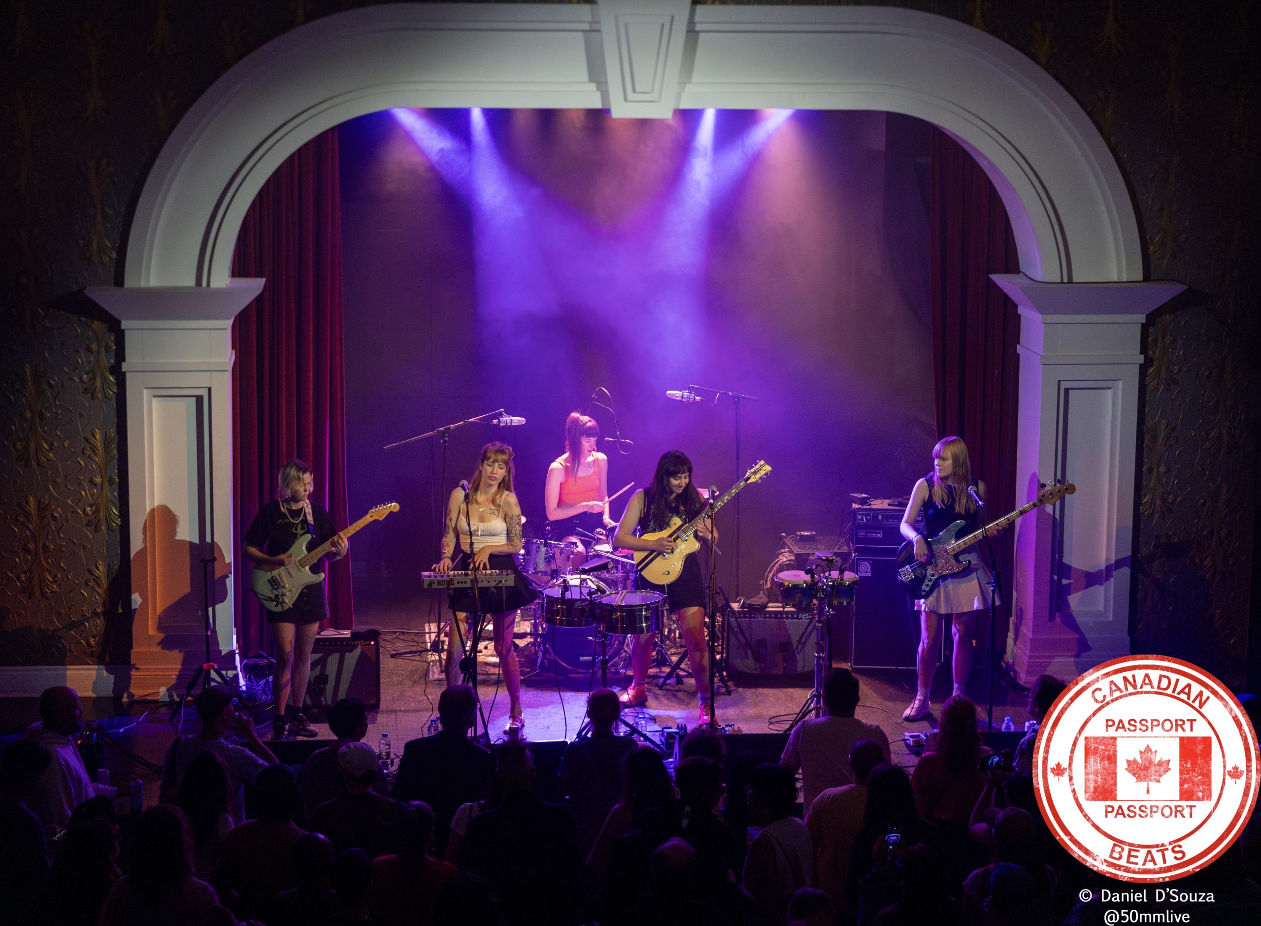 Los Bitchos in Toronto, ON – IN PHOTOS