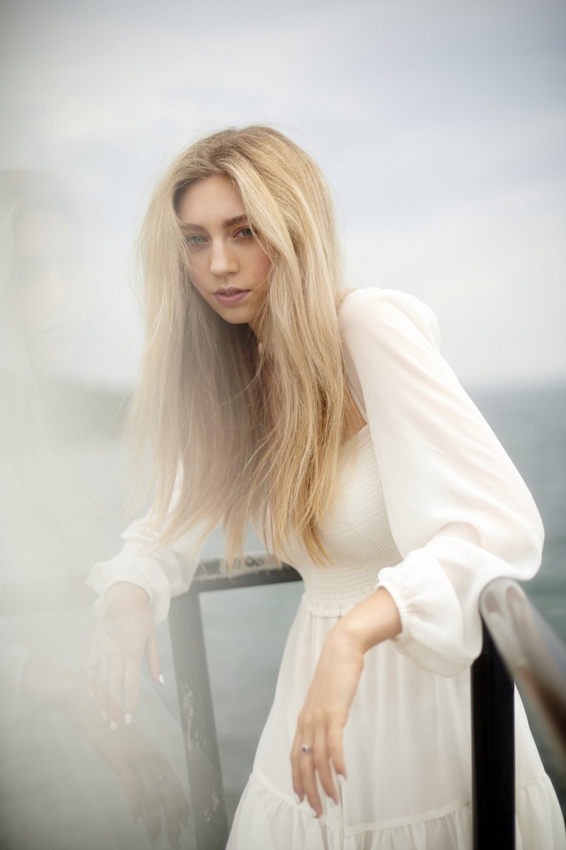 Ally Cribbs shares new EP, “Now” (Interview)