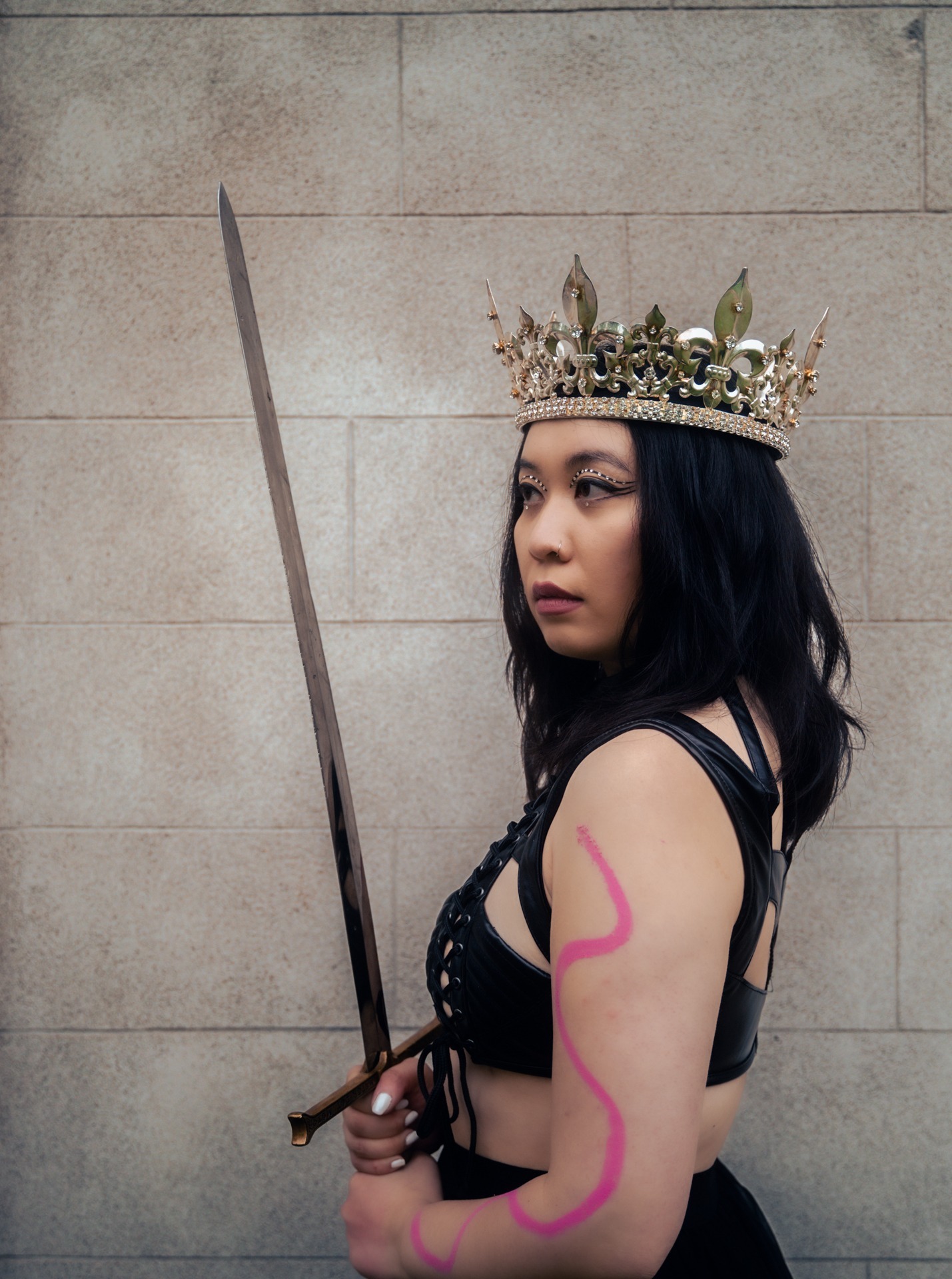 Vicki Lovelee shares new single, “Double Edged Sword” (Interview)