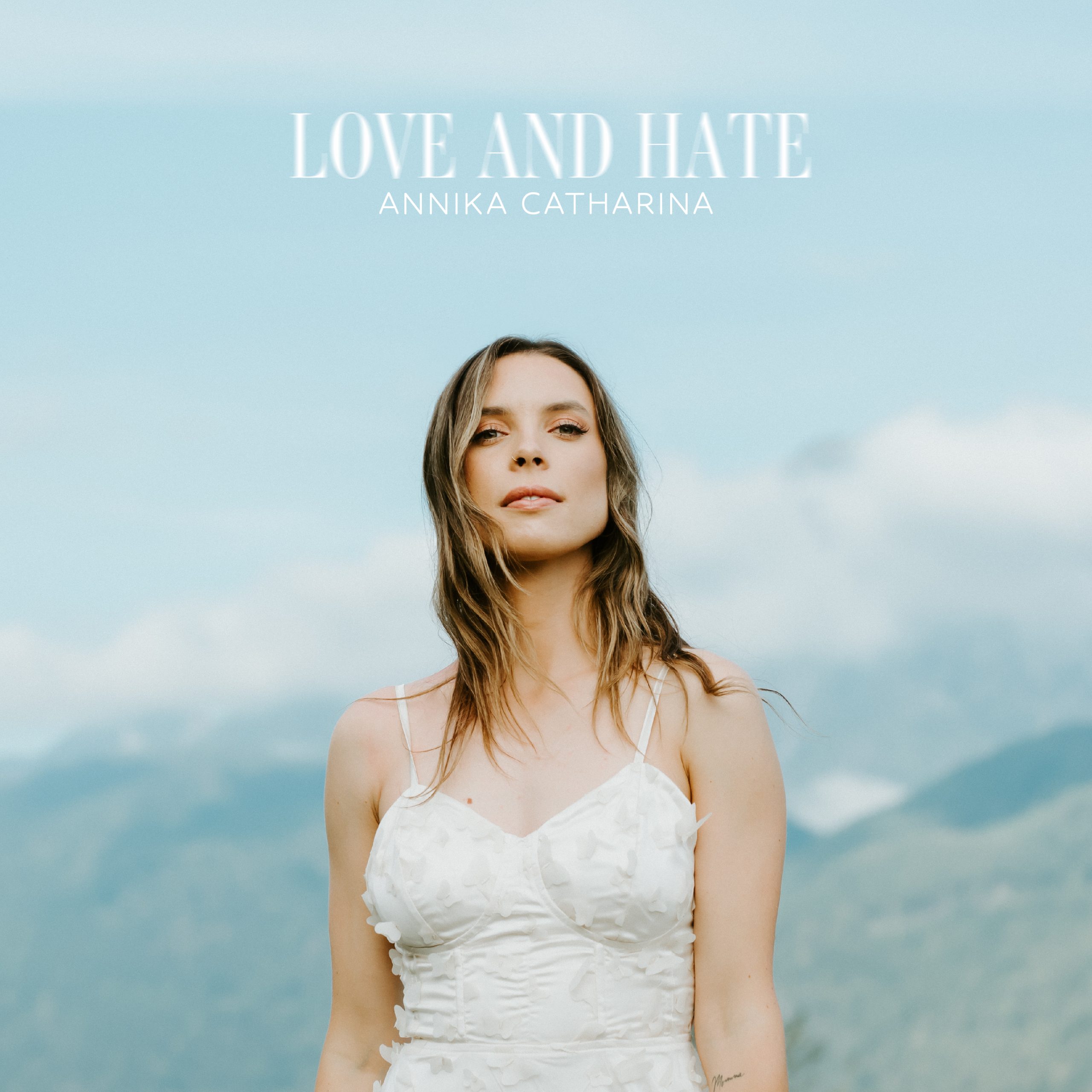 Annika Catharina – “Love and Hate” (Single Review)