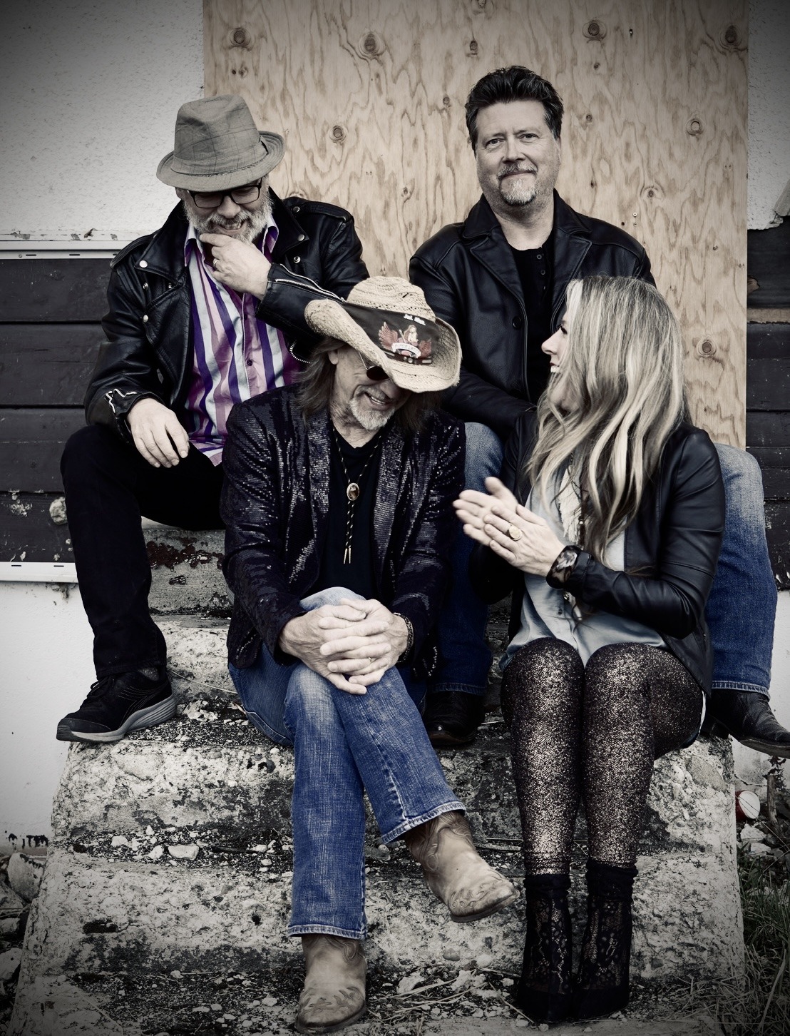 Dirt Road Opera shares new single, “Where The Chicory Grows (Interview)