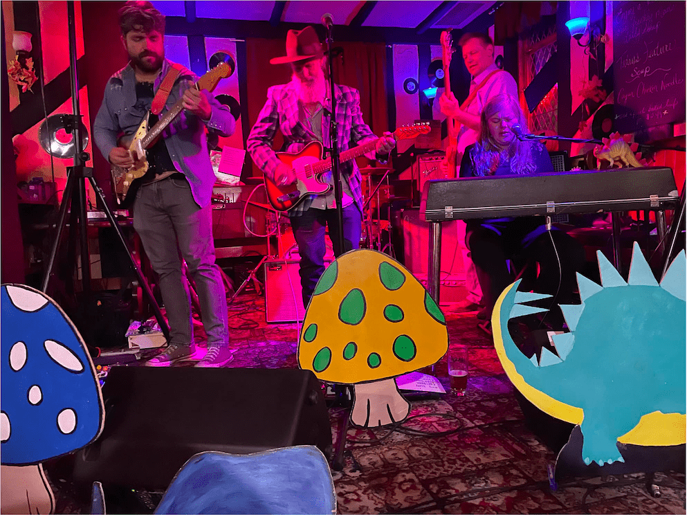 Bad Tractor shares new single “Corner Of Blue” from Inland Sea