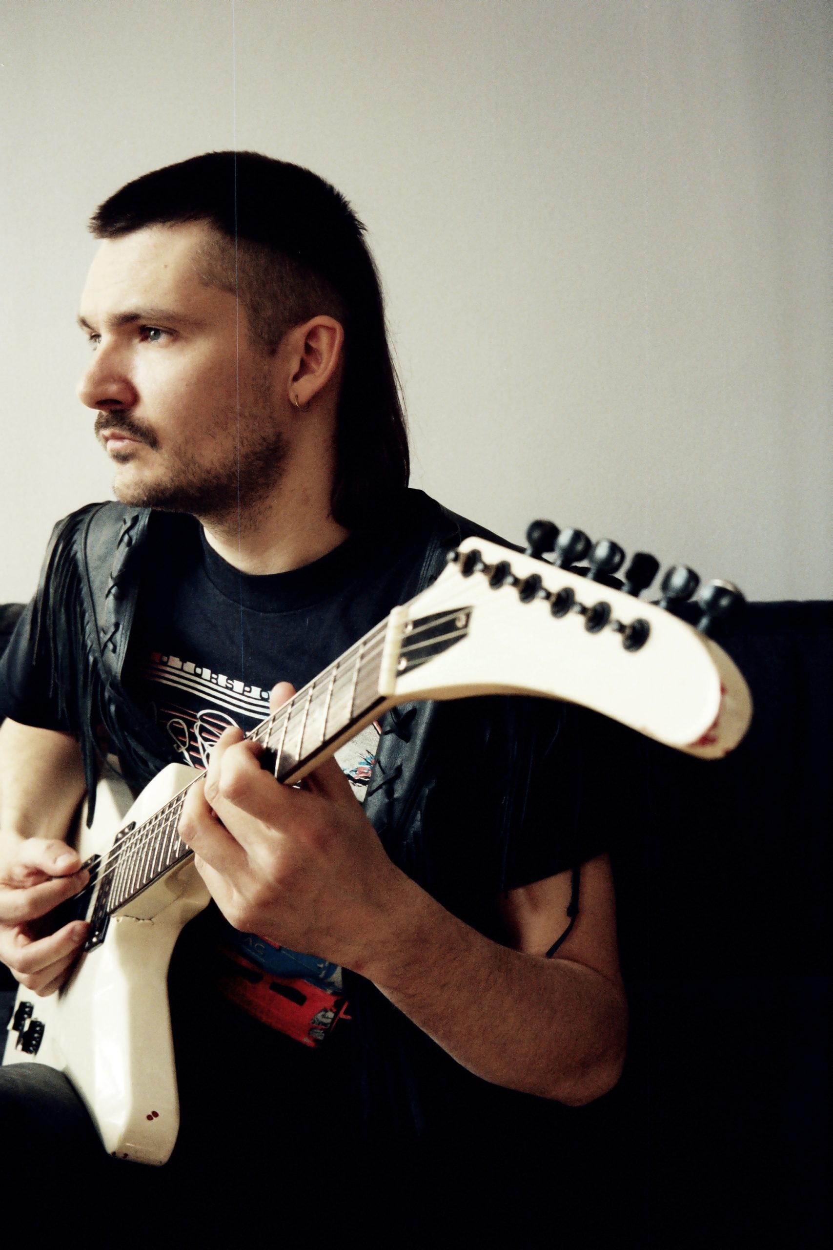 Passport – Lou Z shares debut album, Holes for the Hearts