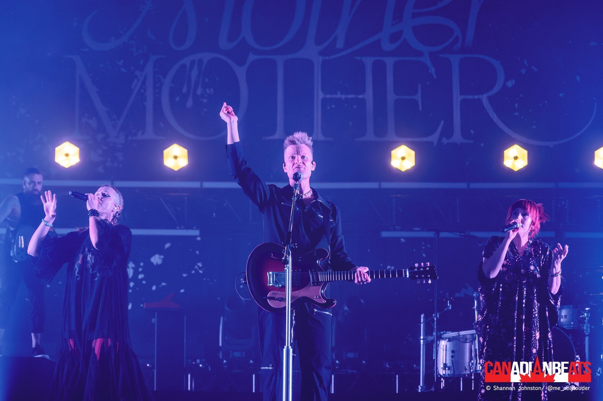 Mother Mother in Calgary, AB – IN PHOTOS