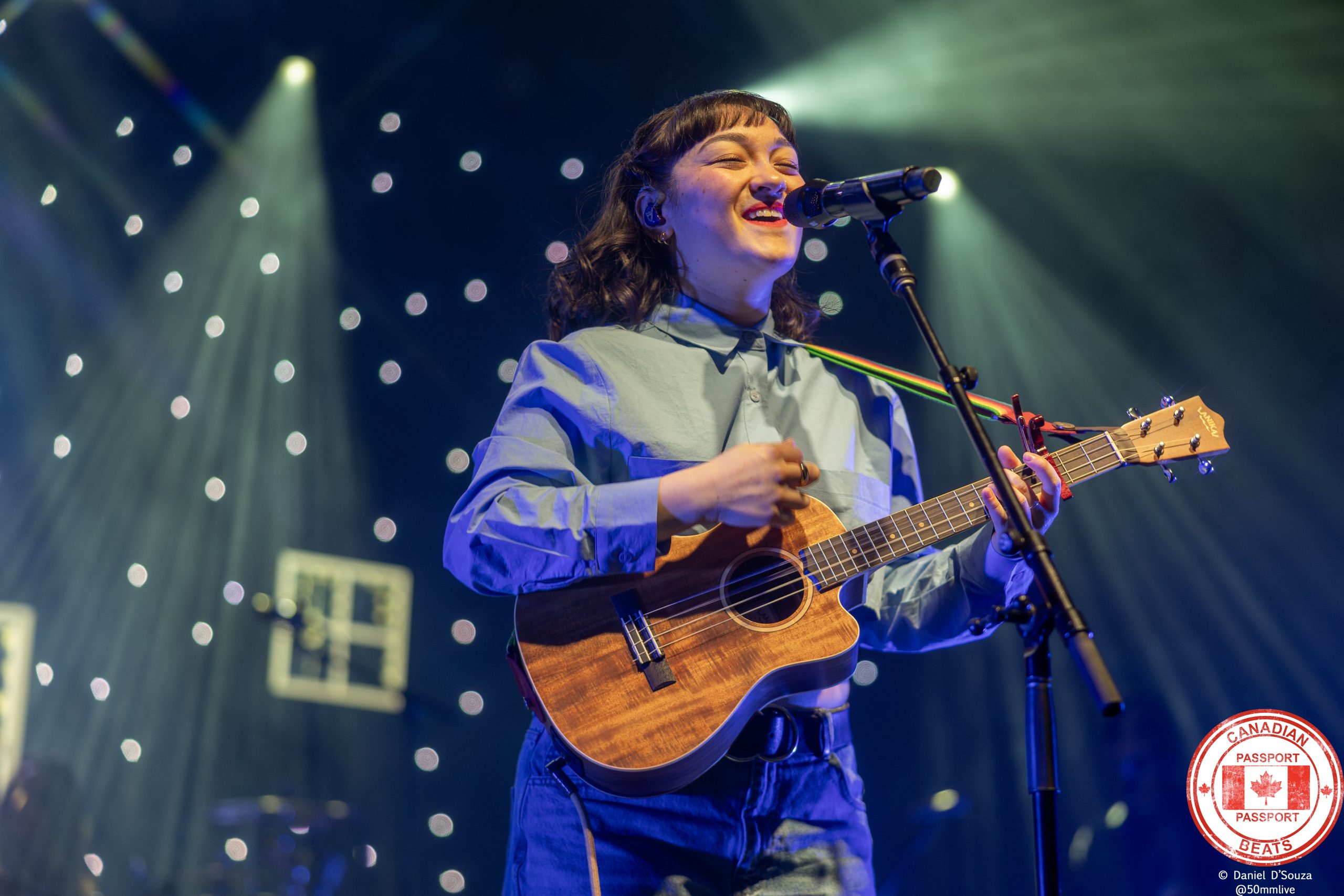 Mxmtoon in Toronto, ON – IN PHOTOS