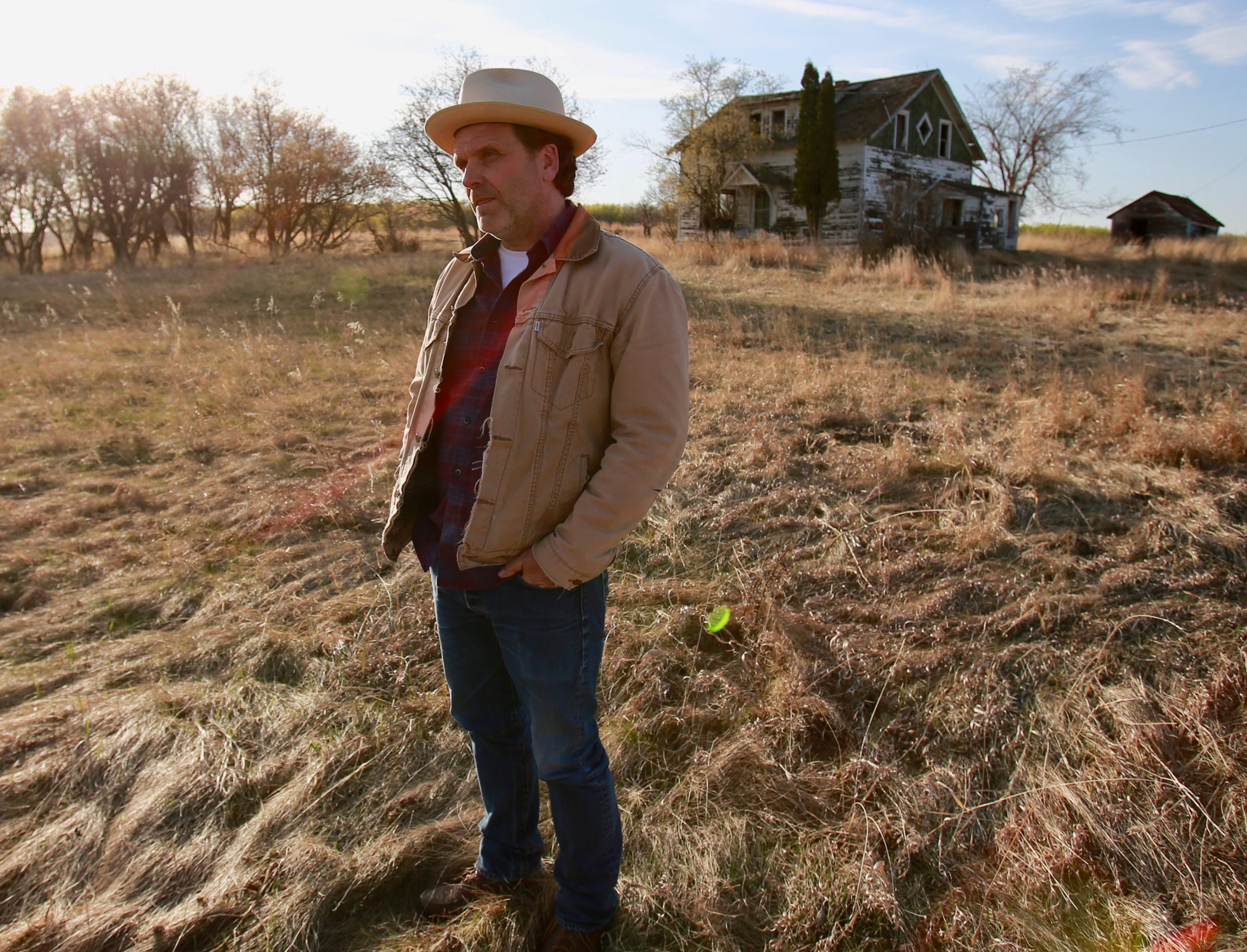 Mike Plume shares new single, “This Is Our Home (8:30 Newfoundland)”