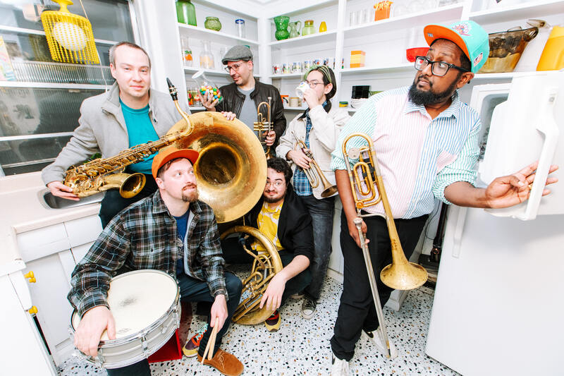 The Heavyweights Brass Band share new single “Splacka” (Interview)