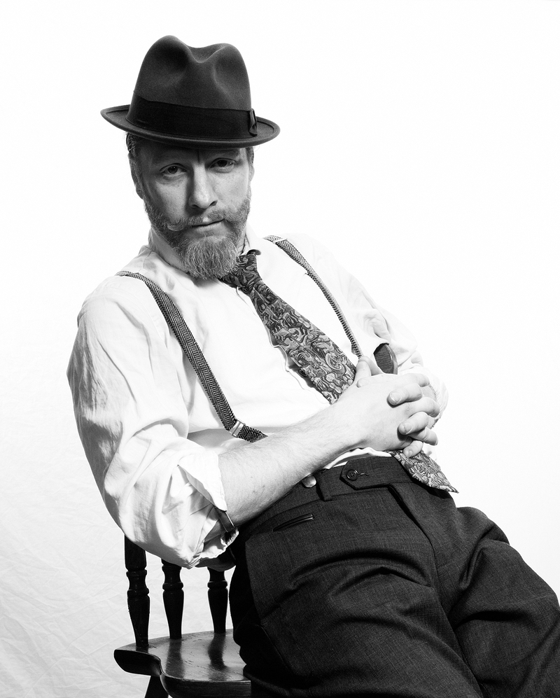 Brandon Isaak shares new album, Walkin’ With The Blues (Interview)