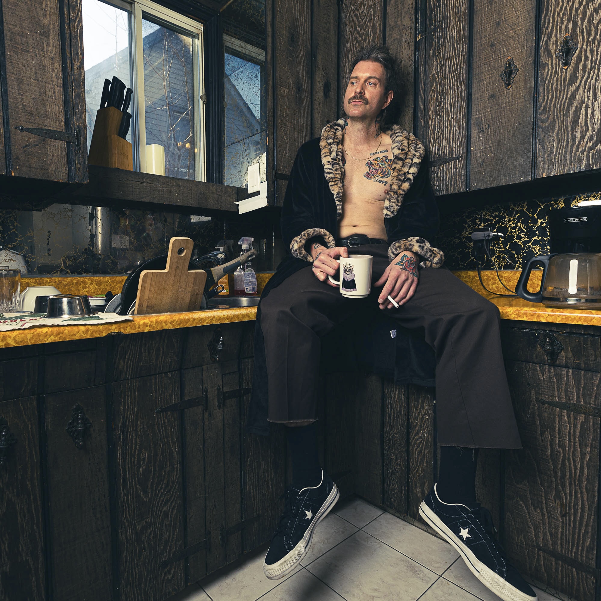 Danny Miles shares new single, “Not Gonna Fit In”