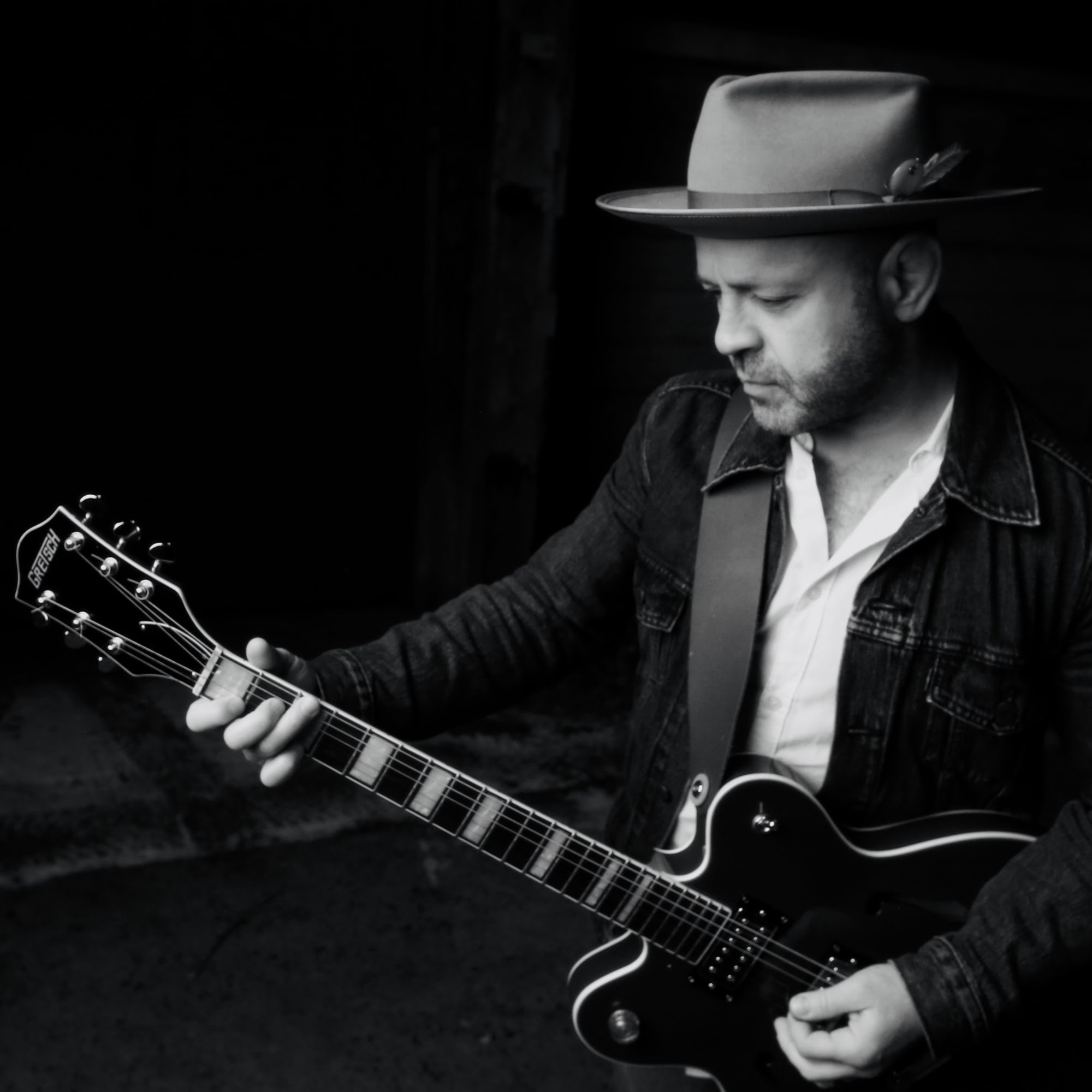 Nelson Sobral shares new single, “Love Is A Fool’s Game”