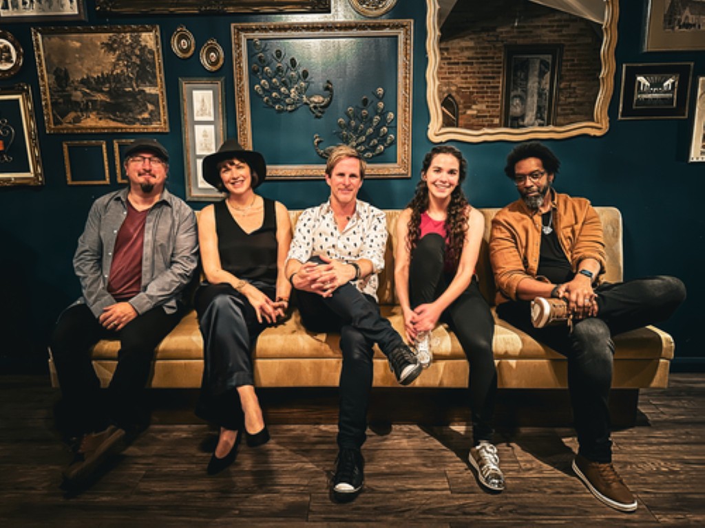 Jacob Moon shares new tour dates for 2025