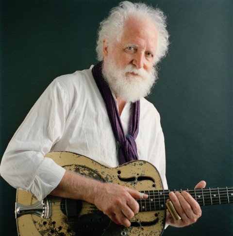 Ken Whiteley shares new album, Keep Going (Interview)