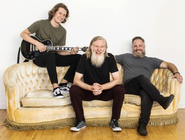 Howdytoons Roar with “Smilodon” – Interview