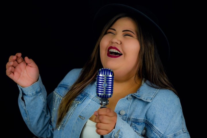 Alicia Kayley shares new singles, “New Beginnings” and “Don’t Break My Heart” – Interview