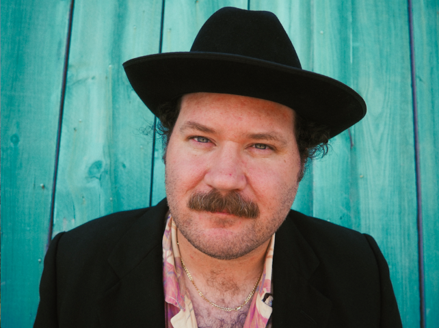 DAVID JAMES ALLEN leans into Memphis soul on “Dukes Up (Since You’ve Been Gone),”