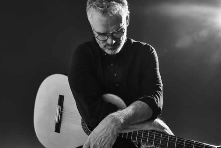 Jesse Cook shares new album, past the breakwater